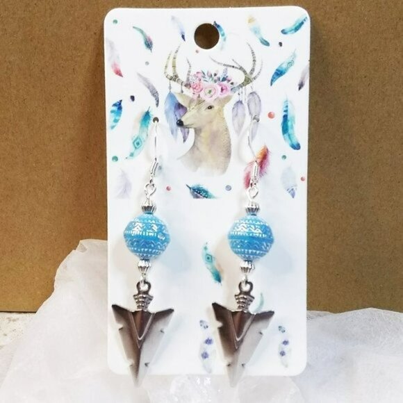 ๐๐๐ 3/$25!!! Blue & Silver Arrowheads! Lightweight Dangle Earrings - Picture 4 of 8